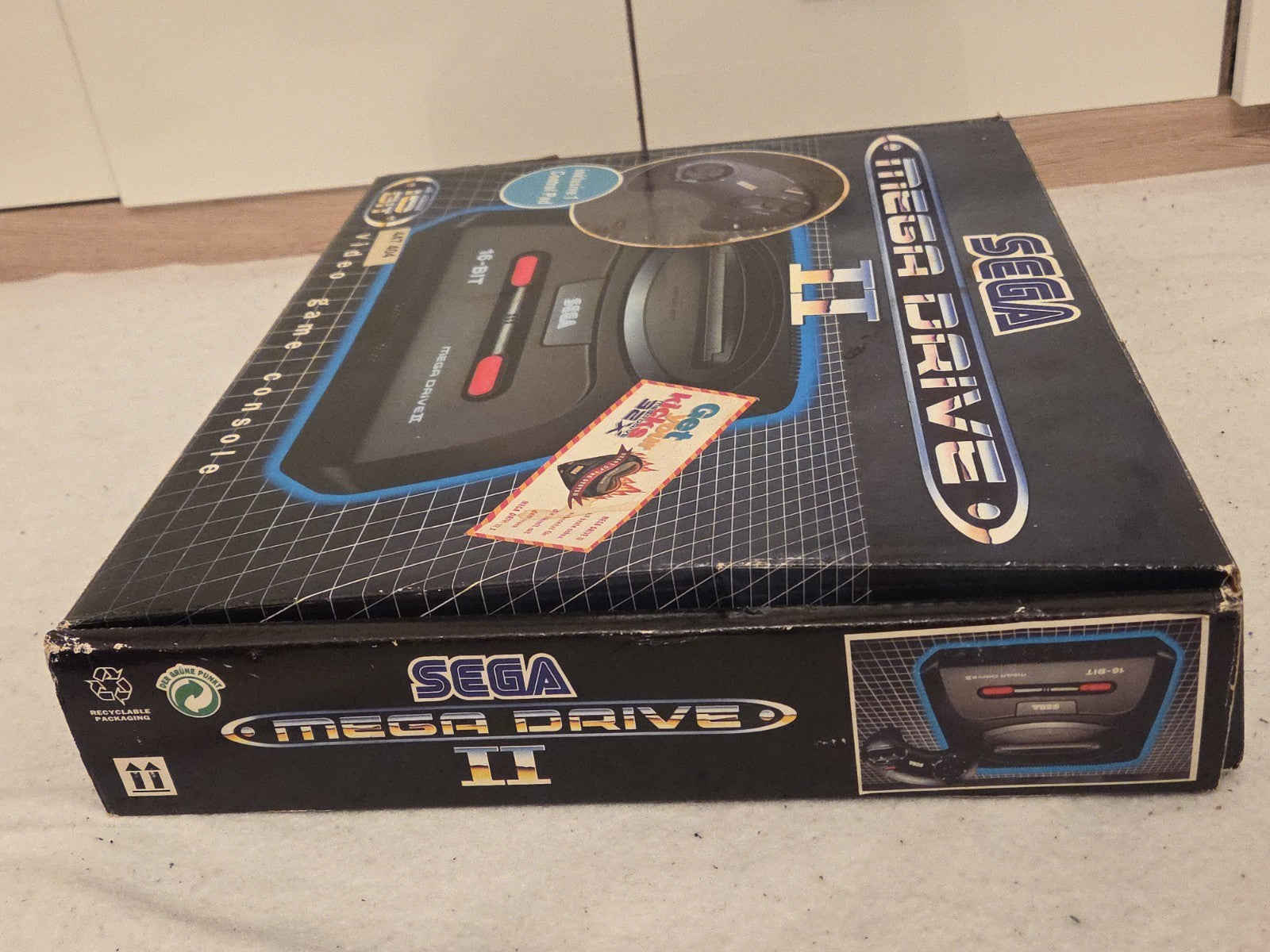 Sega Mega Drive II Video Game Konsole Console OVP