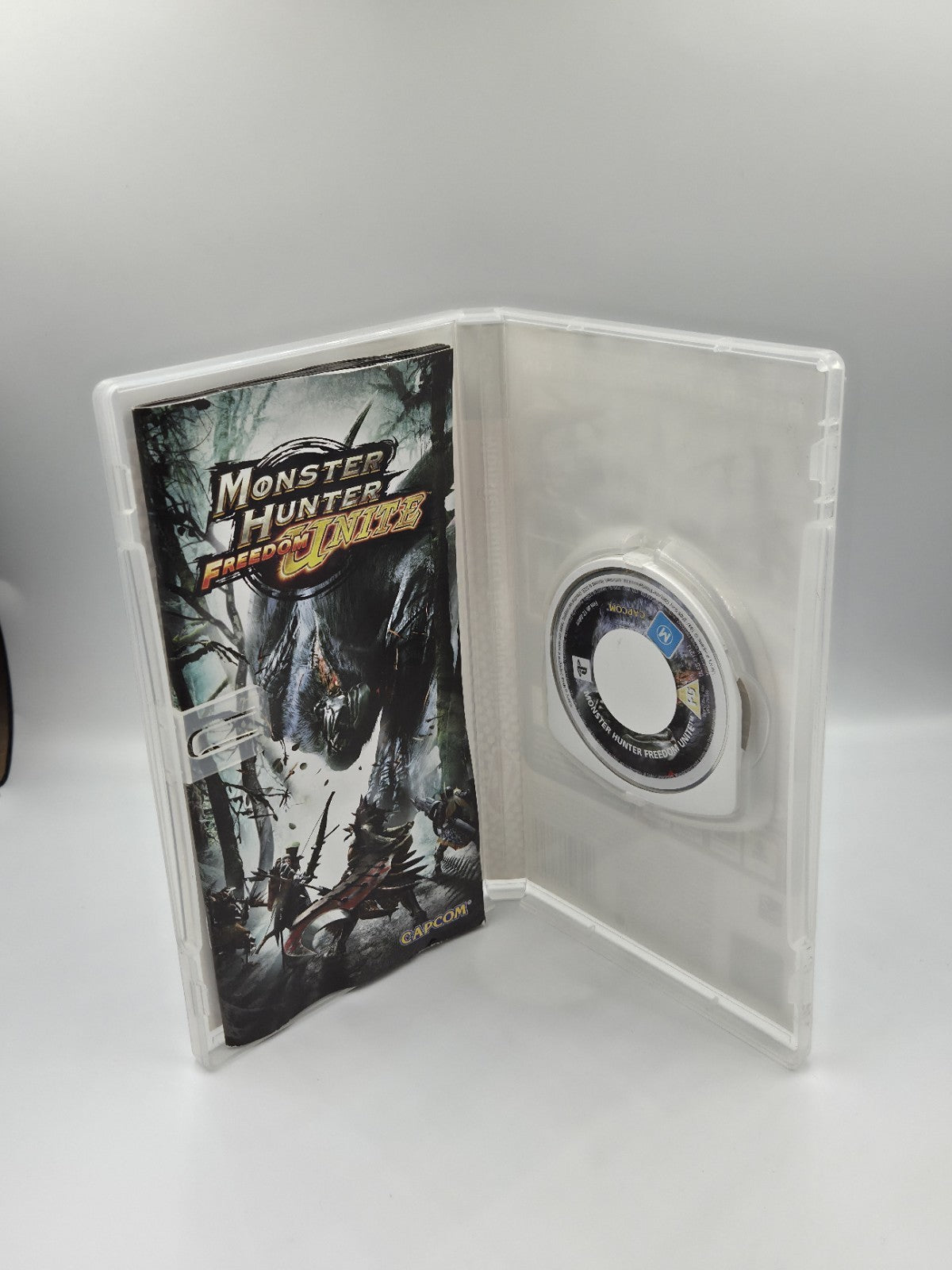 Sony PSP Spiel Monster Hunter Freedom Unite mit OVP und Anleitung Deutsch