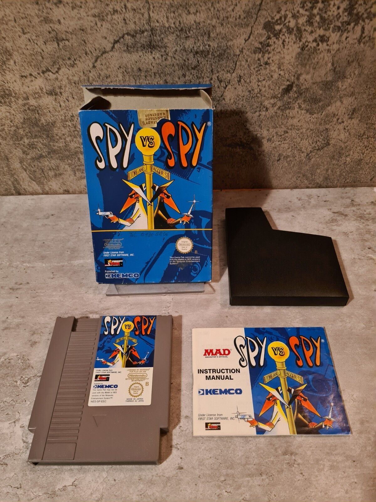 NES Spy vs Spy mit OVP und Anleitung EEC - T-Retro-Games 