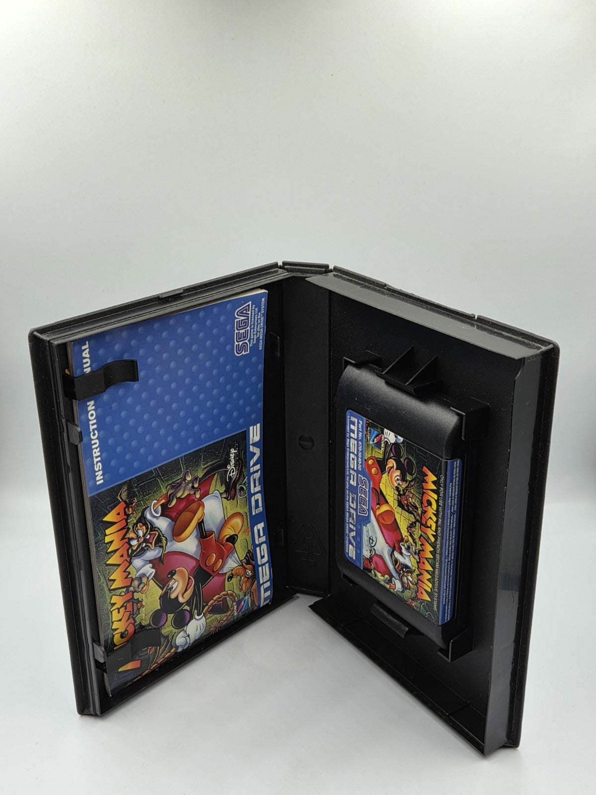 Sega Mega Drive Spiel Mickey Mania mit OVP und Anleitung Multi Language 