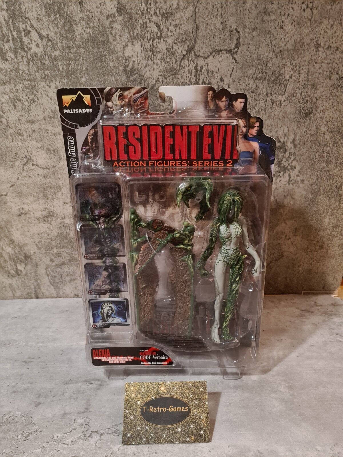 Palisades Action Figures: Series 2 Resident Evil Alexia 2001 - T-Retro-Games 