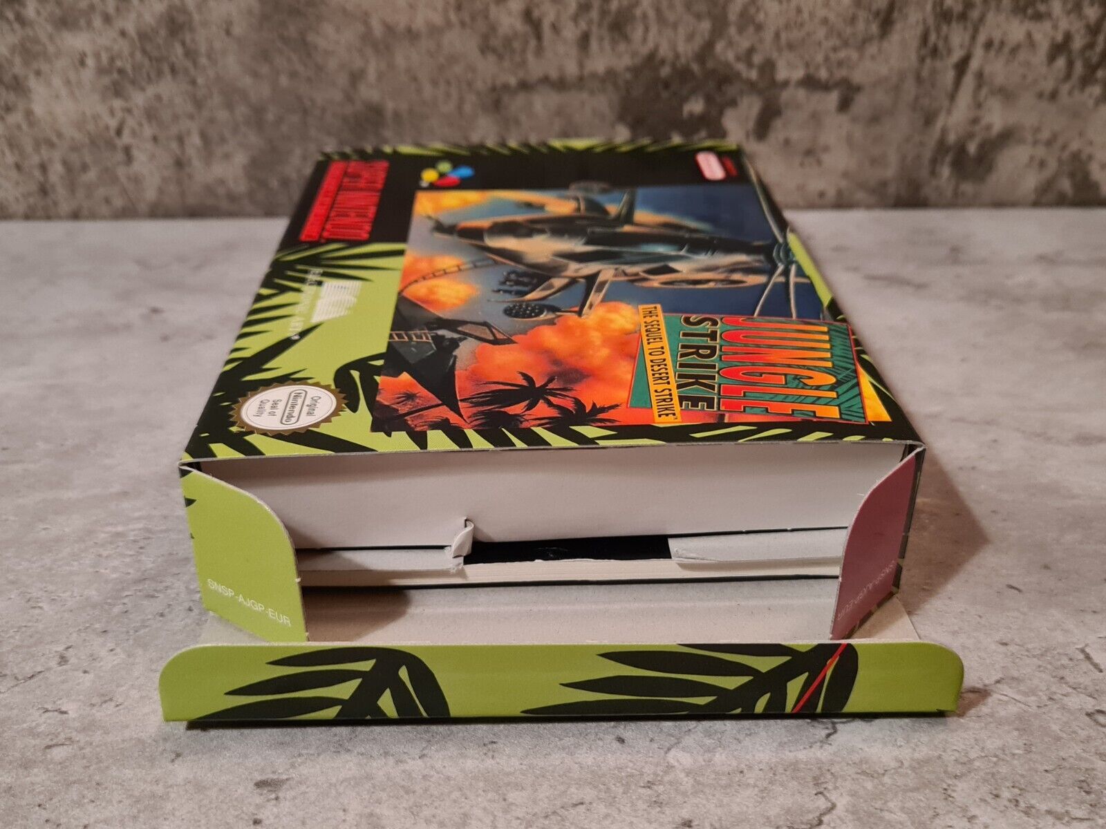 Super Nintendo Jungle Strike The Sequel To Desert Strike + OVP und Anleitung EUR - T-Retro-Games 