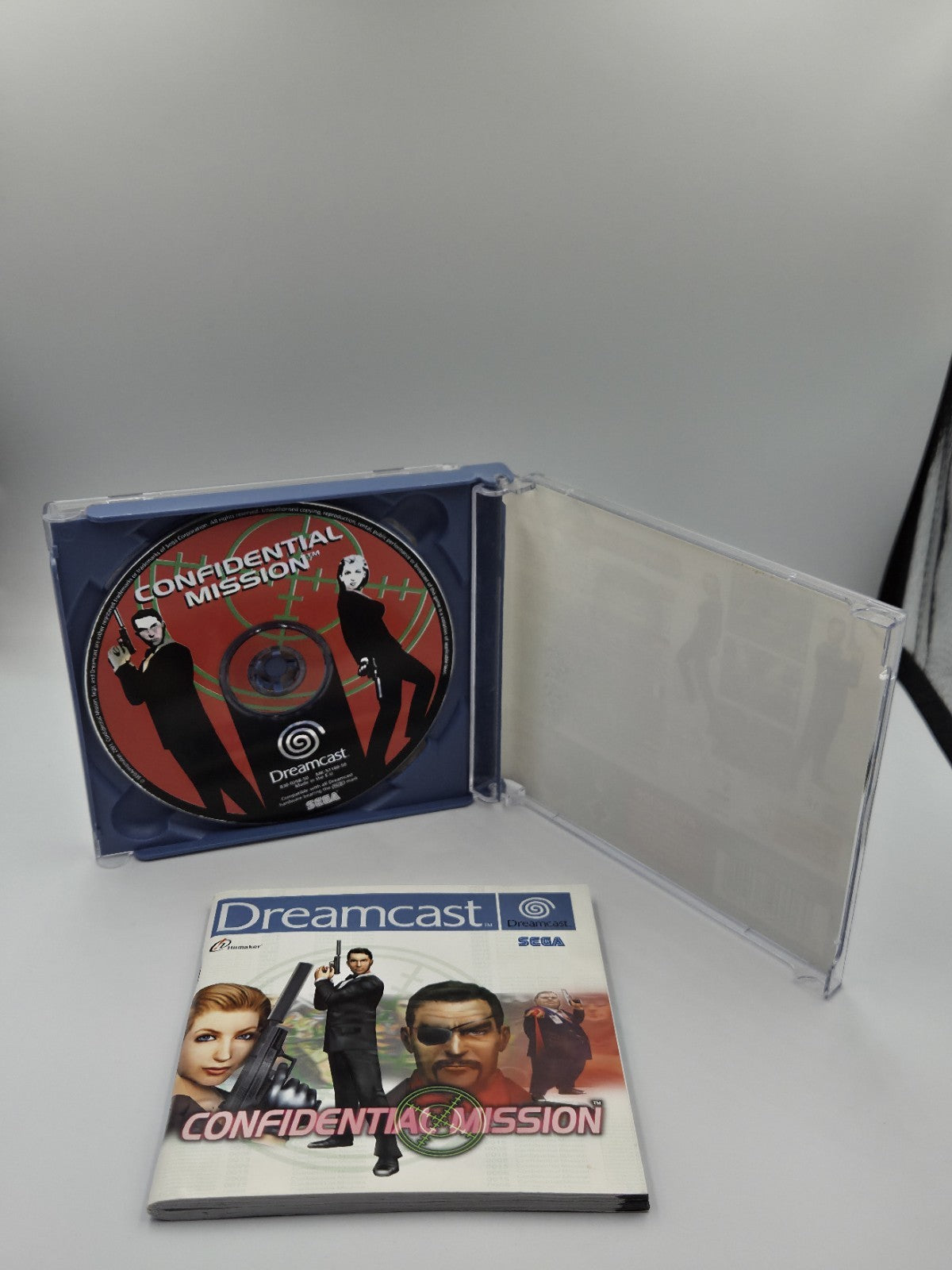 Sega Dreamcast Spiel Confidential Mission mit OVP und Anleitung Multilingual 