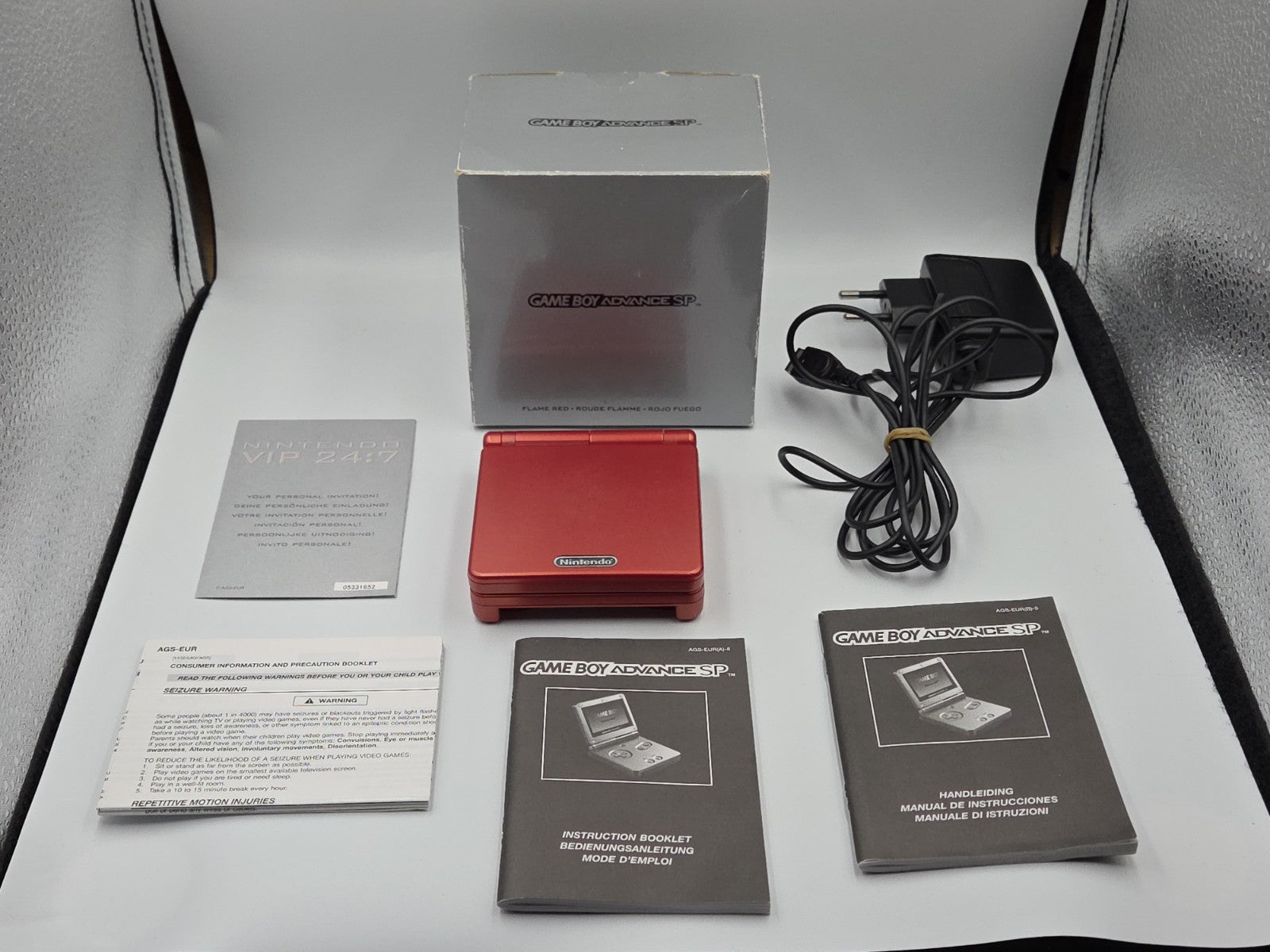 Nintendo Game Boy Advance SP Flame Red EUR OVP  Konsole Console