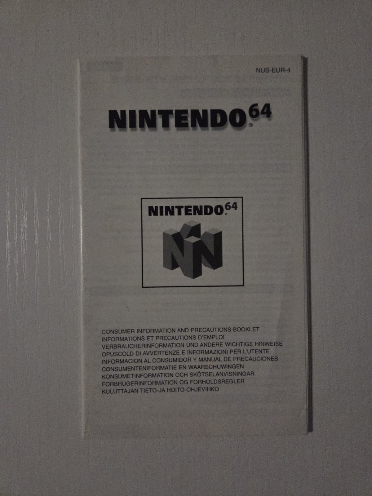 N64 Nintendo 64 Consumer Information Spielanleitung Instruction Booklet EUR-4