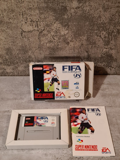 SNES Super Nintendo Fifa 98 Road to World Cup mit OVP und Anleitung EUR