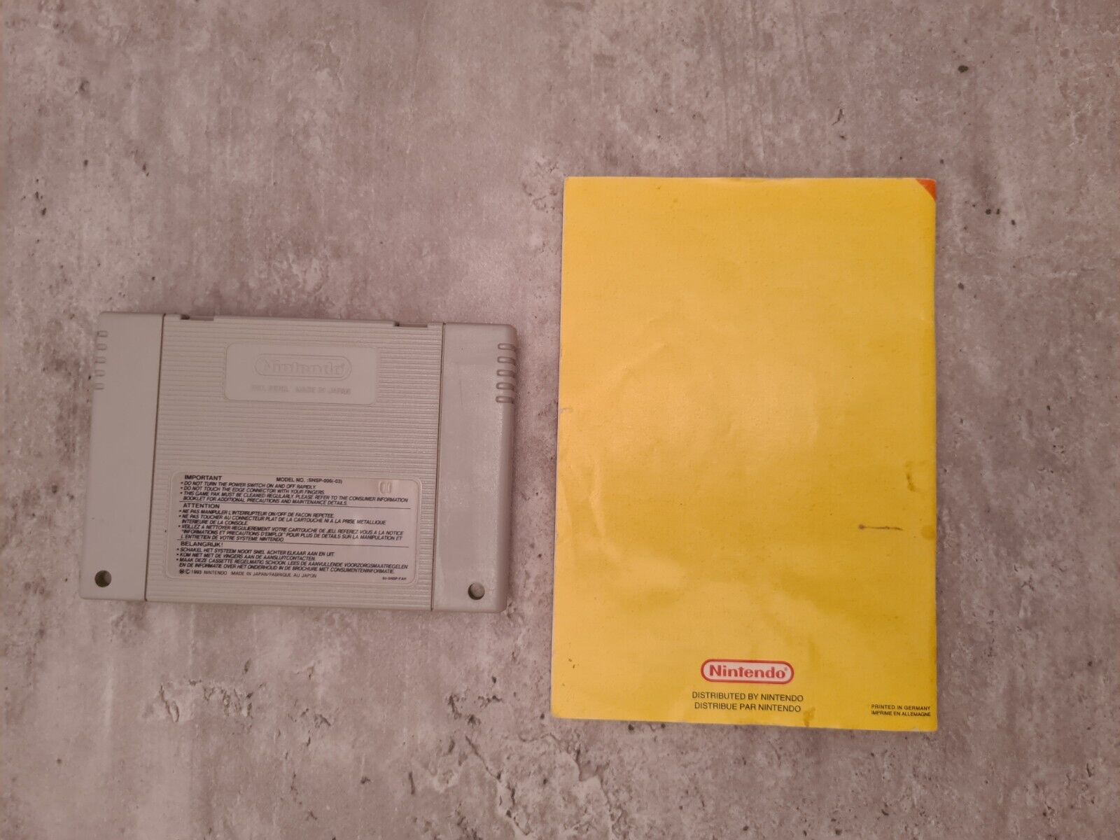 SNES Super Nintendo Super Mario World 2 Yoshi's Island mit OVP und Anleitung FAH - T-Retro-Games 