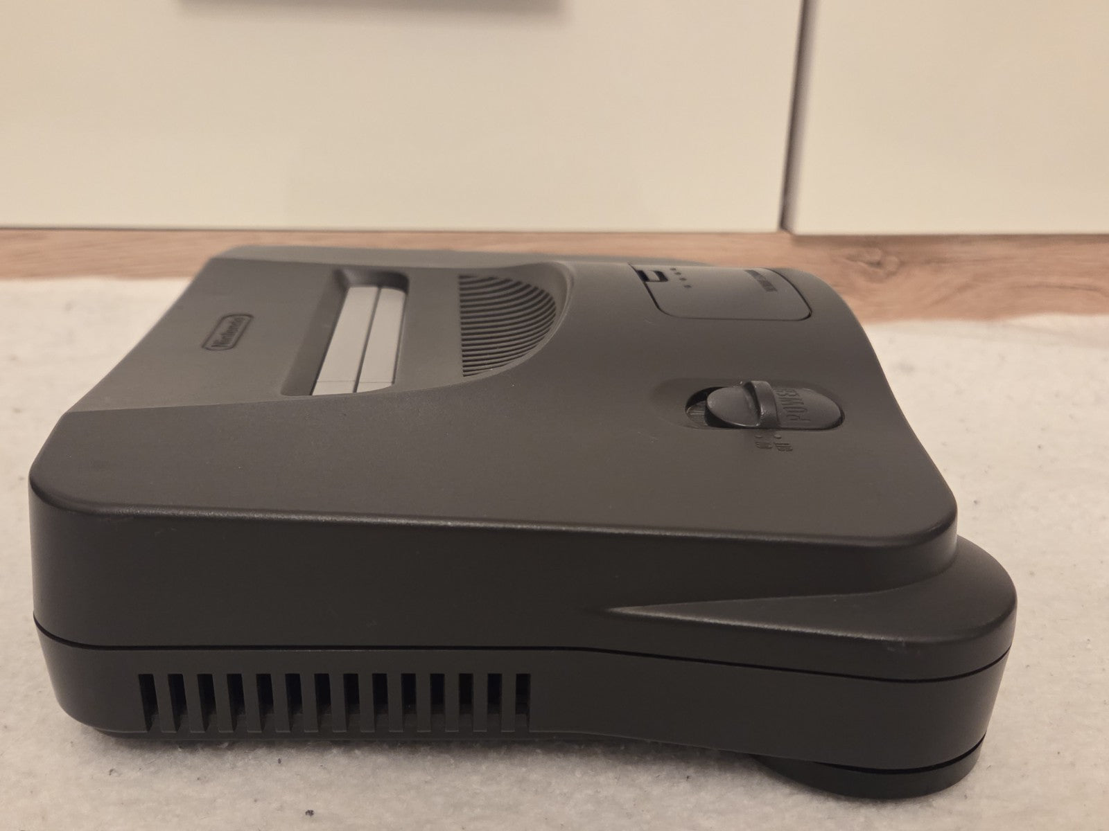 Nintendo 64 N64 Konsole Console Black Schwarz mit Controller + Kabeln