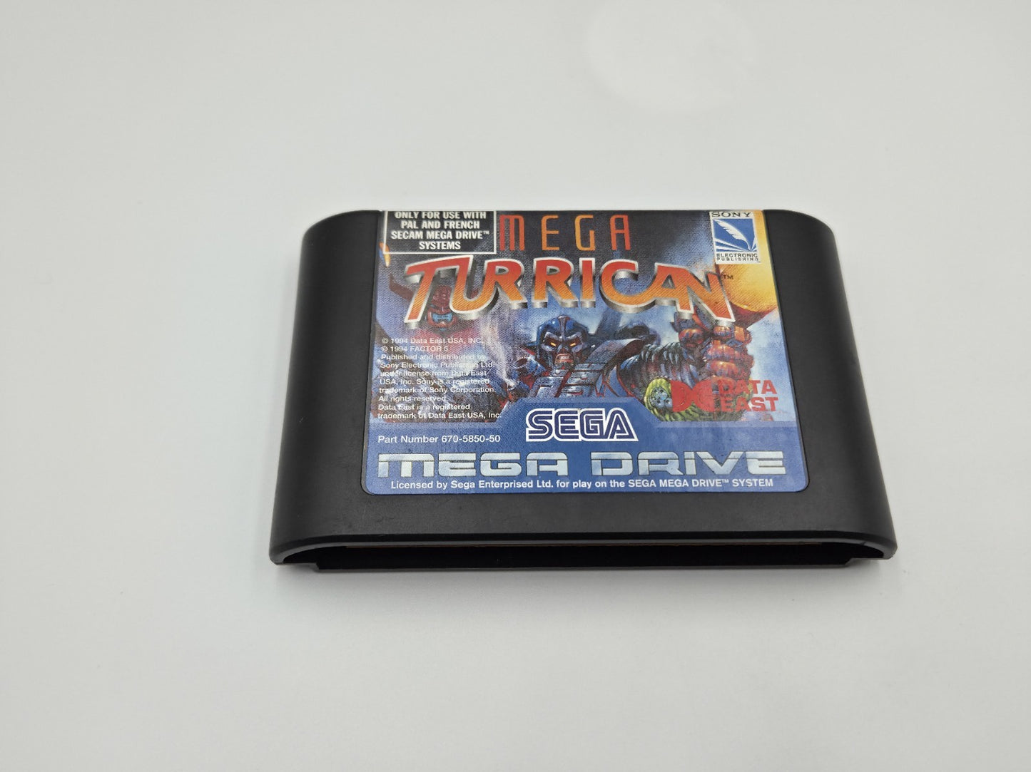 Sega Mega Drive Spiel Mega Turrican mit OVP und Anleitung Multi Language 