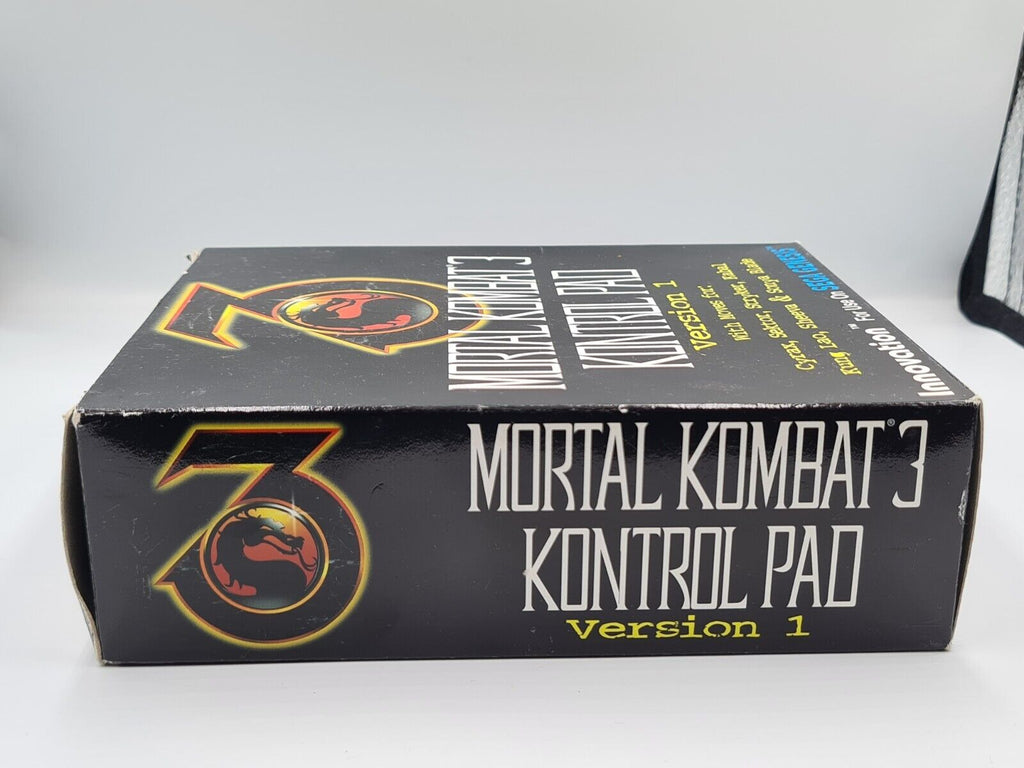 Sega Genesis Mortal Kombat 3 Kontrol Pad Version 1 Controller Joystick OVP - T-Retro-Games 