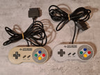 SNES Super Nintendo Konsole Console mit 2 Controllern + Kabeln - T-Retro-Games 
