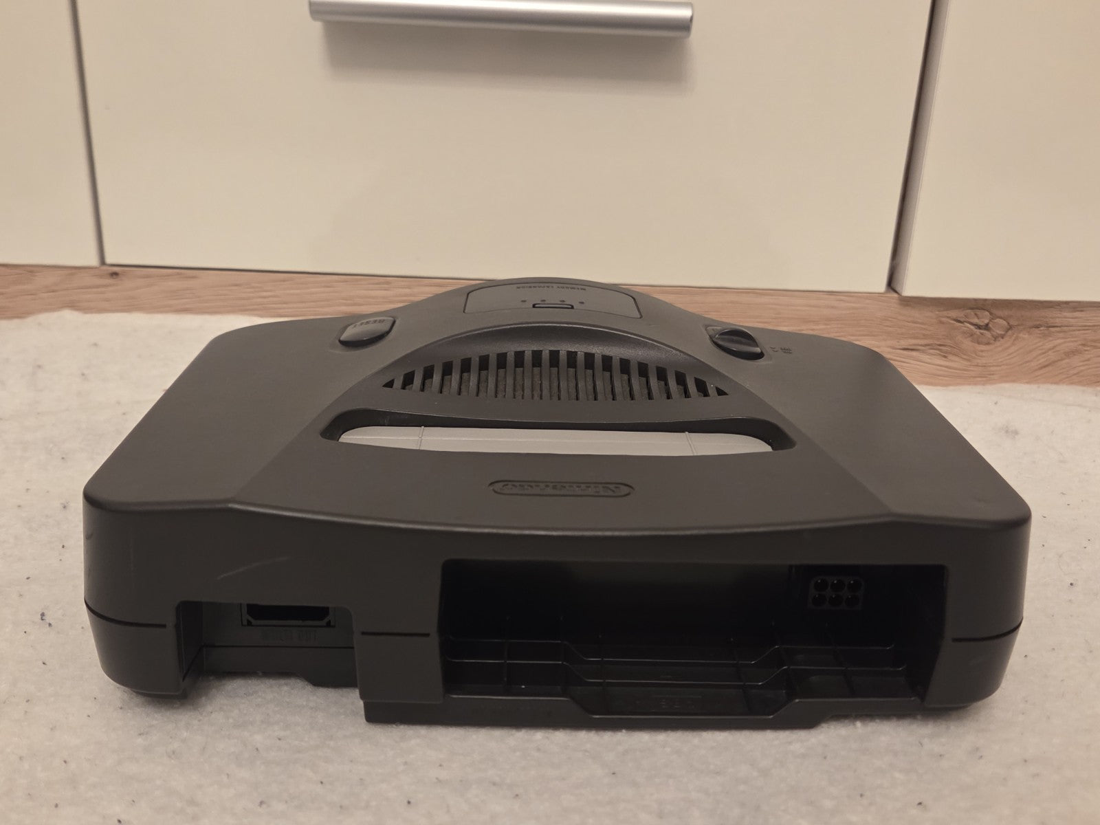 Nintendo 64 N64 Konsole Console Black Schwarz mit Controller + Kabeln