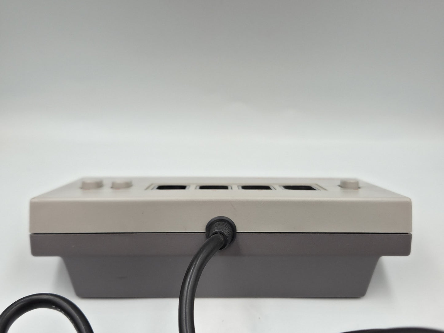 Nintendo NES Four Score Adapter Model NO: NESE-034 1990 Nintendo