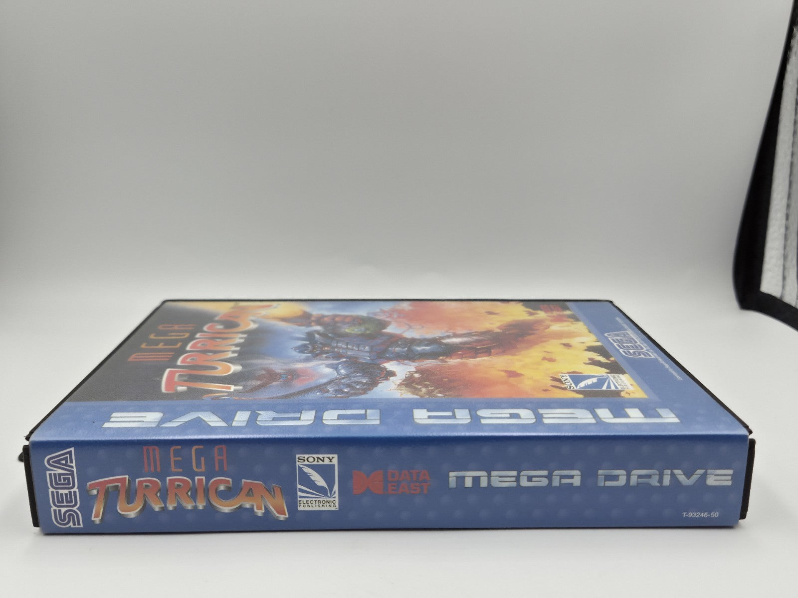 Sega Mega Drive Spiel Mega Turrican mit OVP und Anleitung Multi Language 