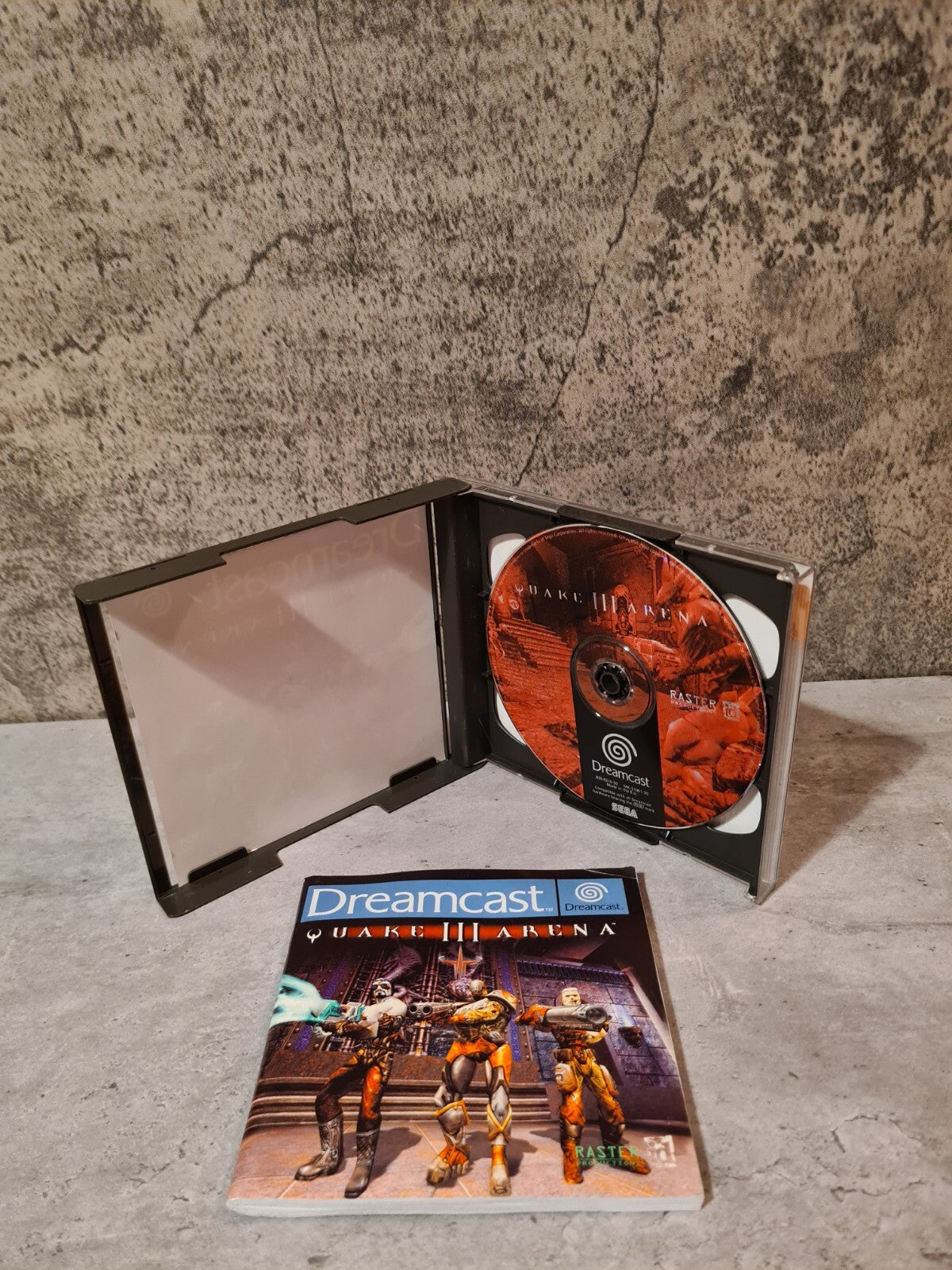 Sega Dreamcast Quake III Arena mit OVP und Anleitung Multi Language 