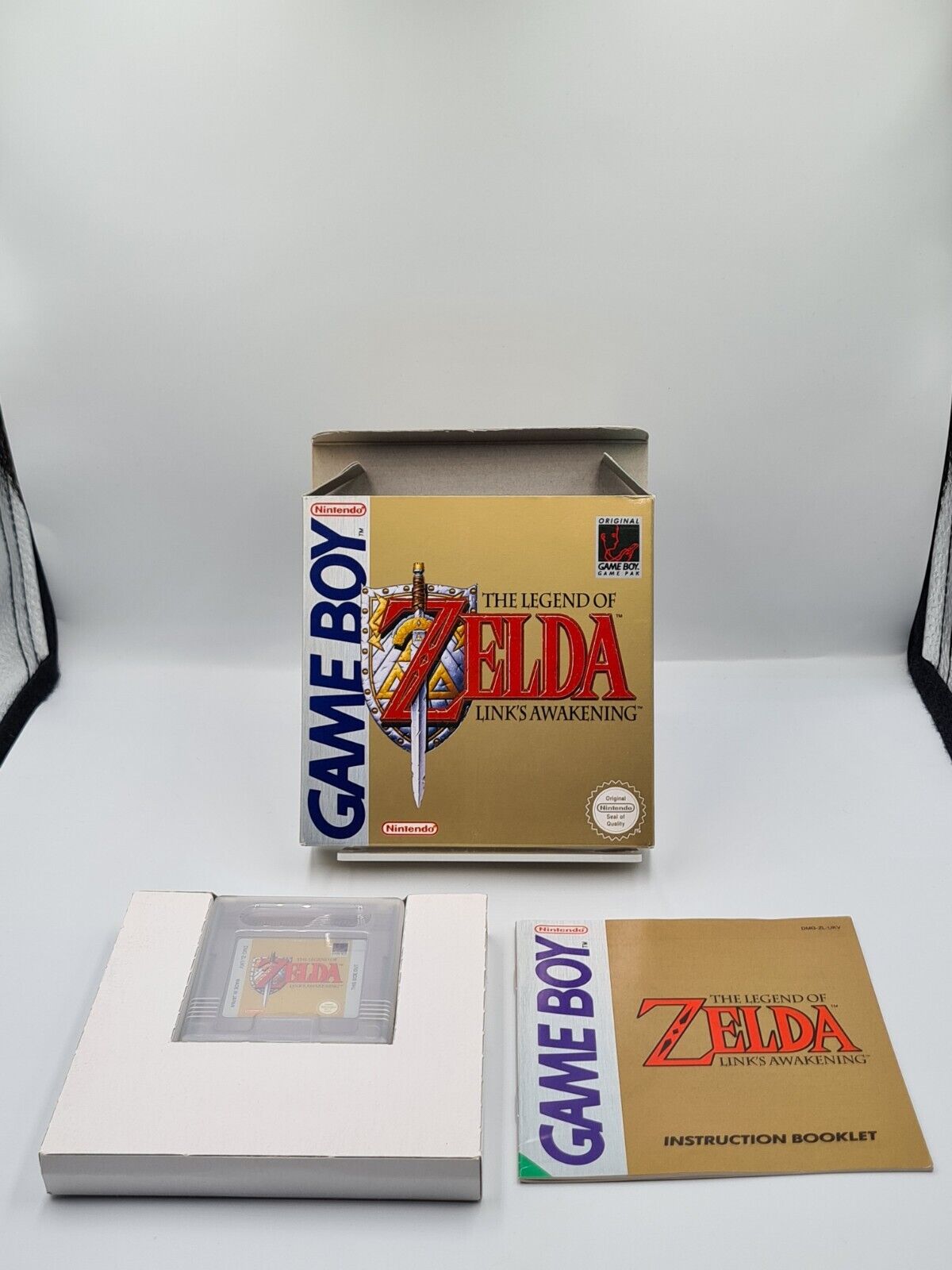 Nintendo Game Boy The Legend of Zelda Link's Awakening mit OVP und Anleitung UKV - T-Retro-Games 