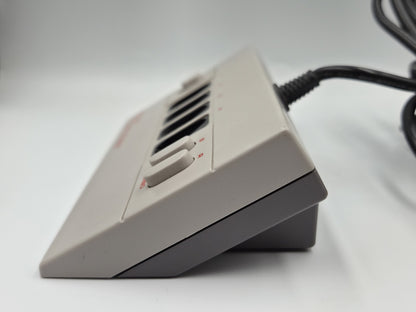 Nintendo NES Four Score Adapter Model NO: NESE-034 1990 Nintendo