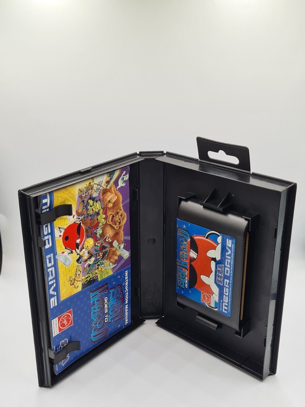 Sega Mega Drive Spot goes to Hollywood mit OVP und Anleitung Multi Language - T-Retro-Games 