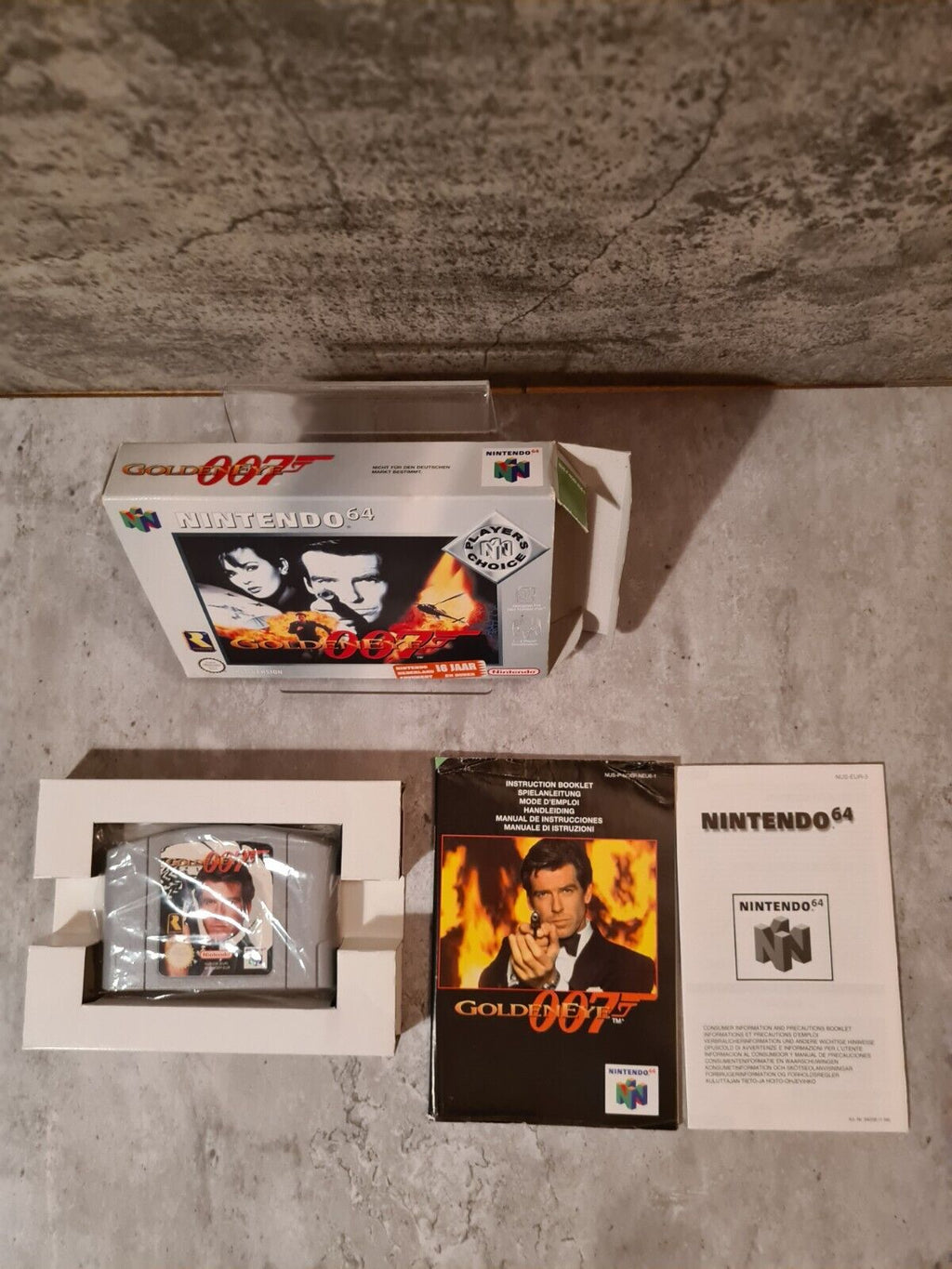 N64 Nintendo 64 GoldenEye 007 mit OVP und Anleitung EUR - T-Retro-Games 