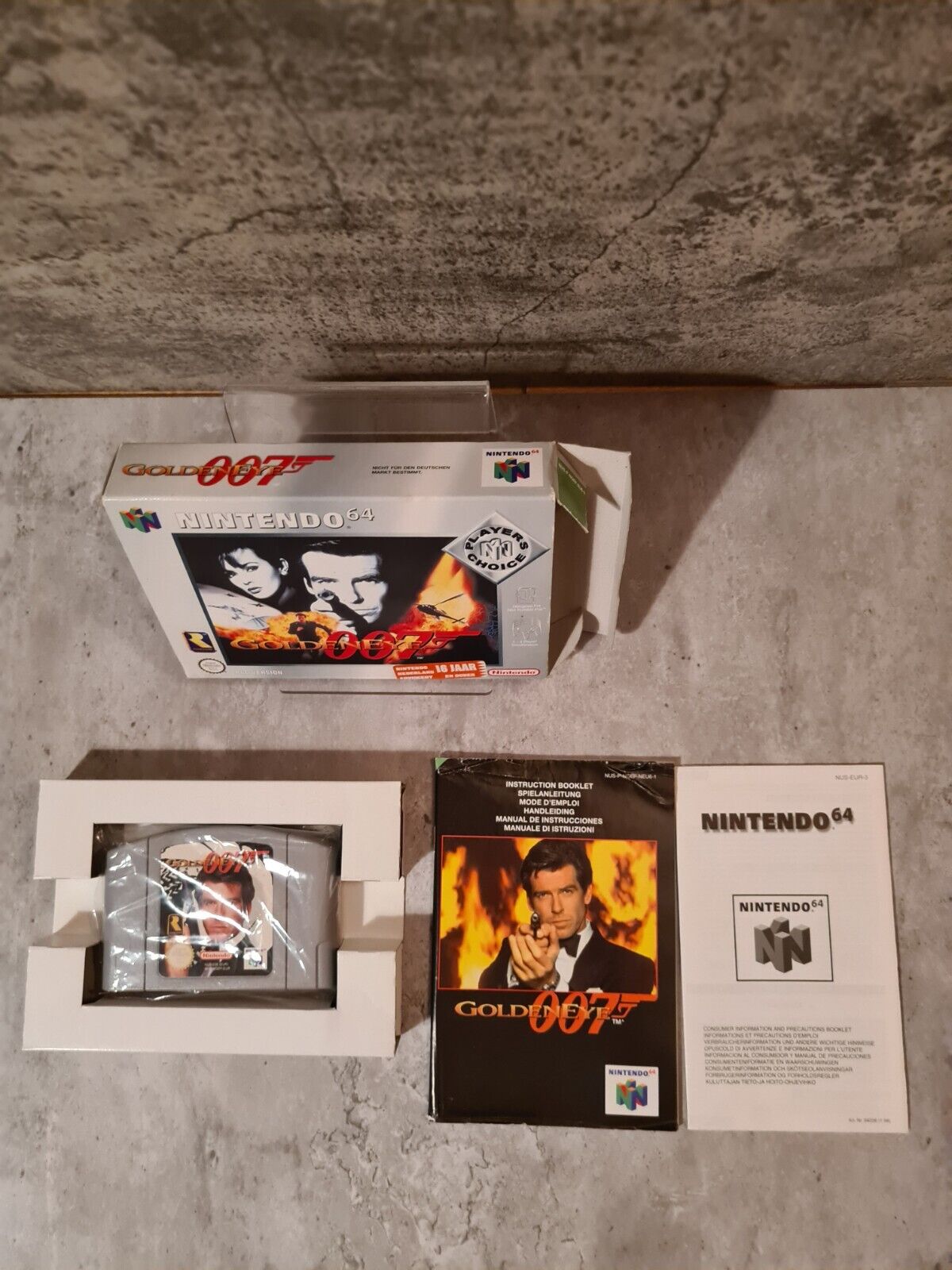 N64 Nintendo 64 GoldenEye 007 mit OVP und Anleitung EUR - T-Retro-Games 