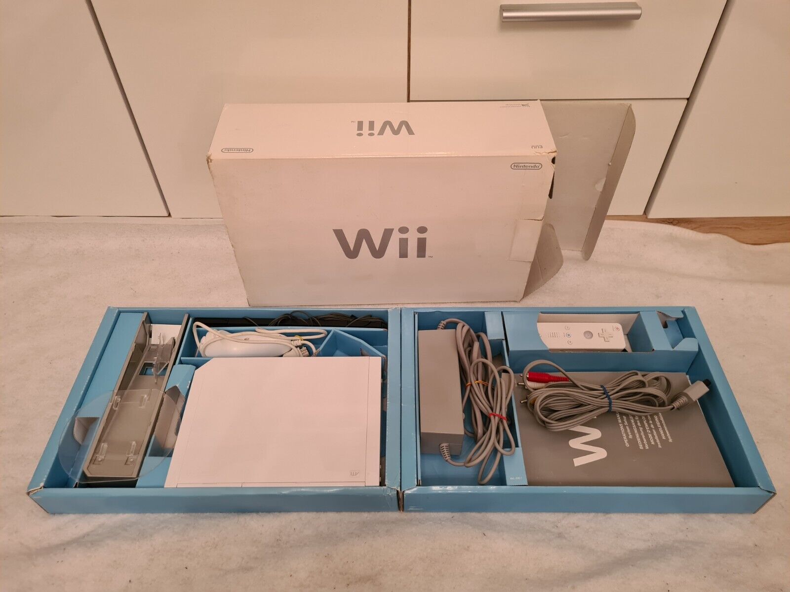 Nintendo Wii Konsole Weiß White OVP mit Wii Sports - T-Retro-Games 