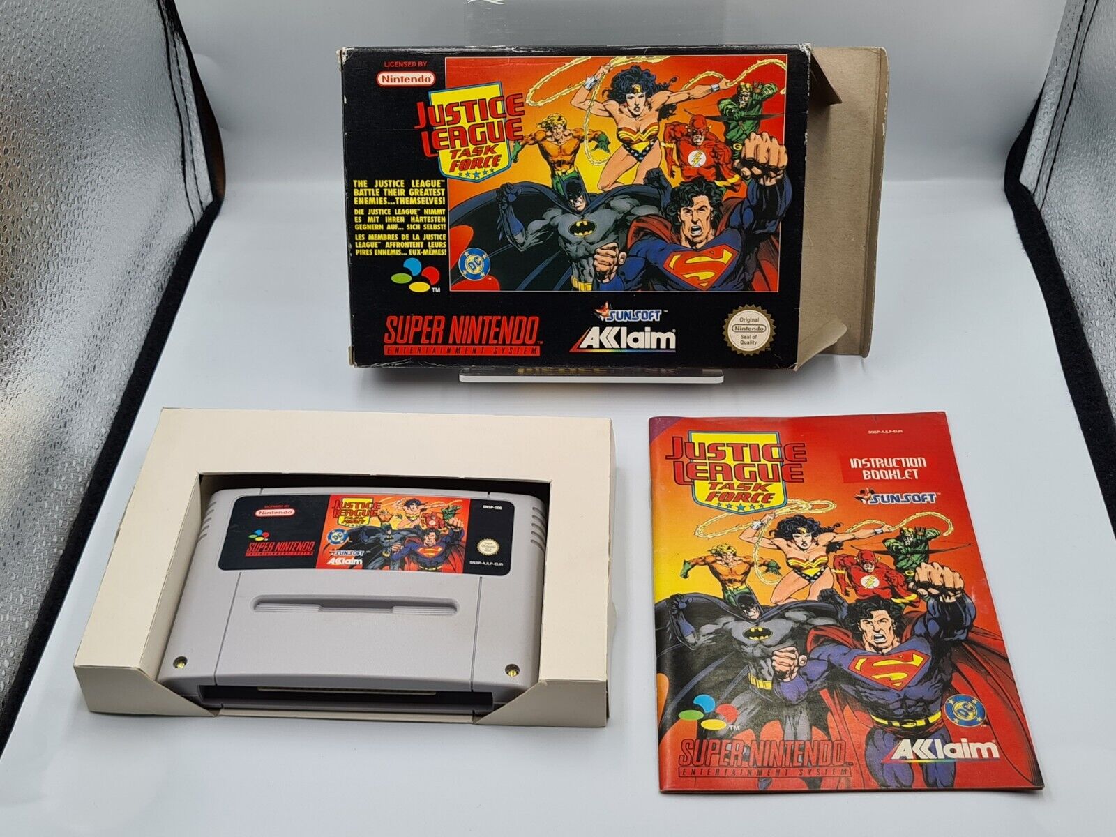 SNES Super Nintendo Justice League Task Force mit OVP und Anleitung EUR - T-Retro-Games 