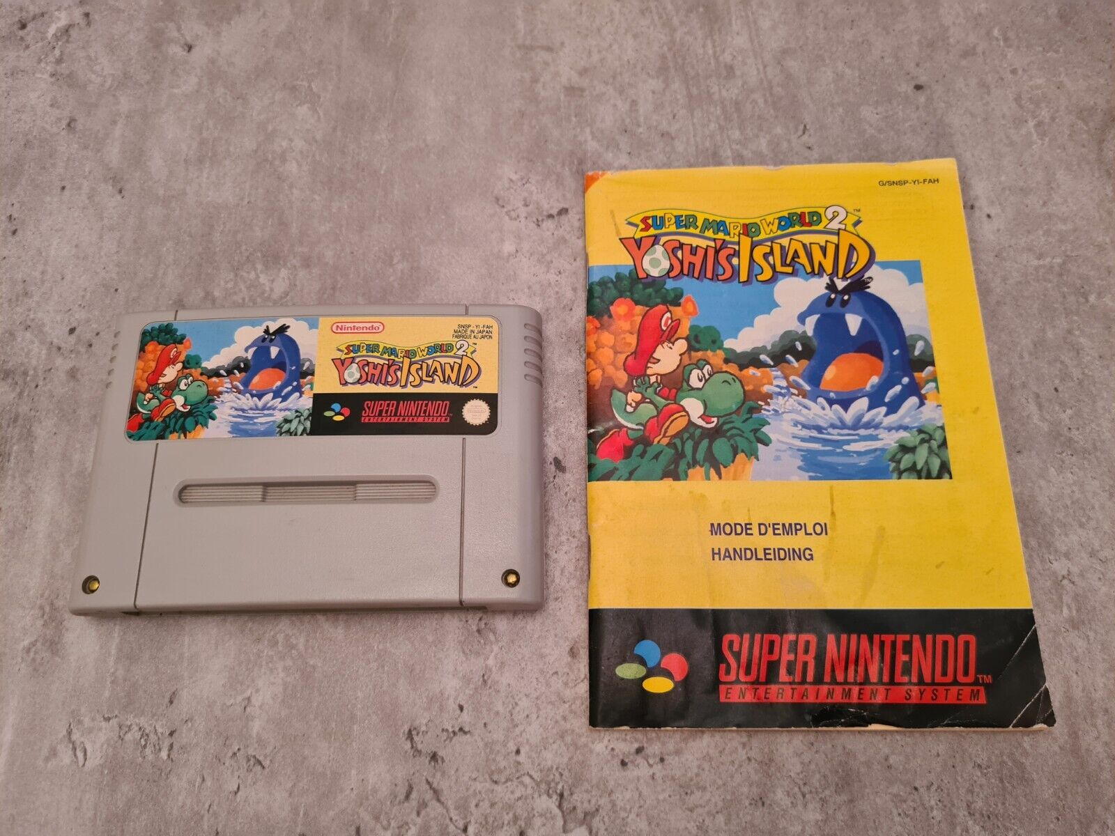 SNES Super Nintendo Super Mario World 2 Yoshi's Island mit OVP und Anleitung FAH - T-Retro-Games 