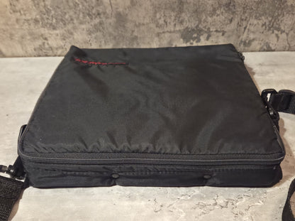 Nintendo Game Boy Umhängetasche Bag Black Schwarz