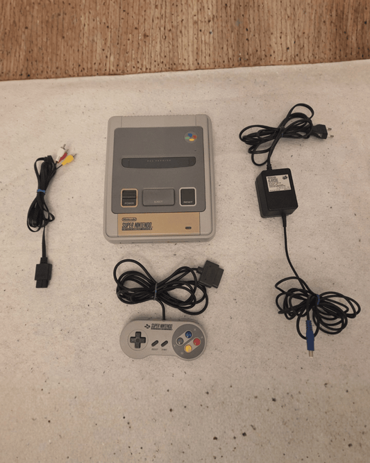 SNES Super Nintendo Konsole Console mit Controller + Kabeln PAL