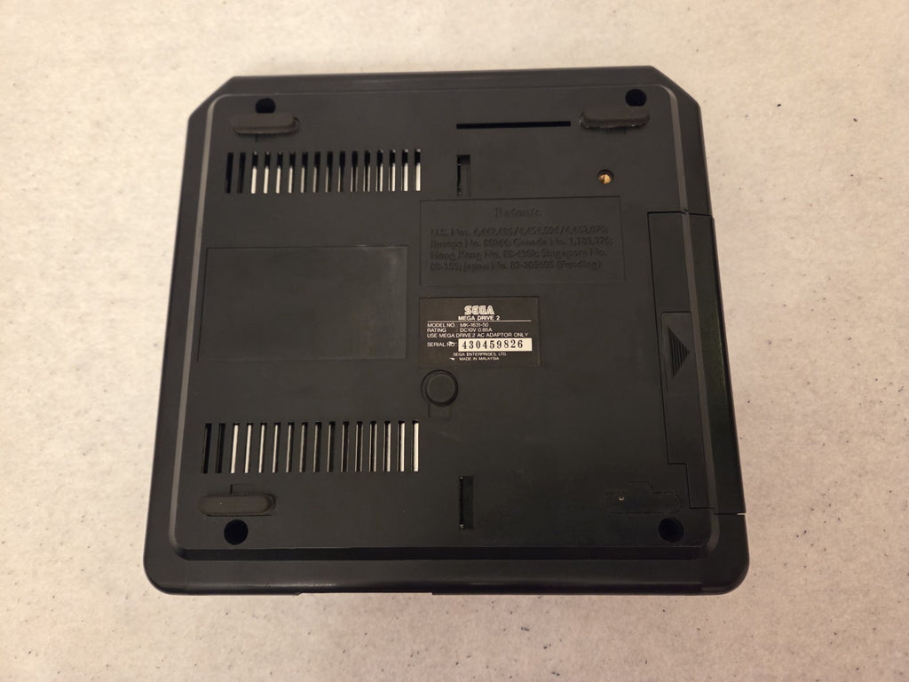 Sega Mega Drive II 2 Konsole Console mit Controller + Kabeln - T-Retro-Games 