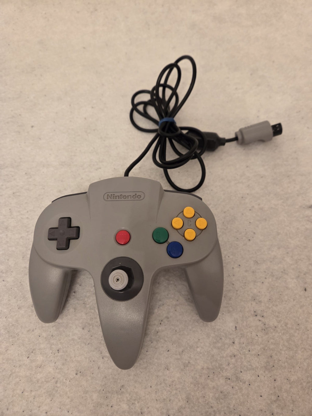 Nintendo 64 N64 Konsole Console Schwarz + Controller + Kabel mit Jumper Pak - T-Retro-Games 