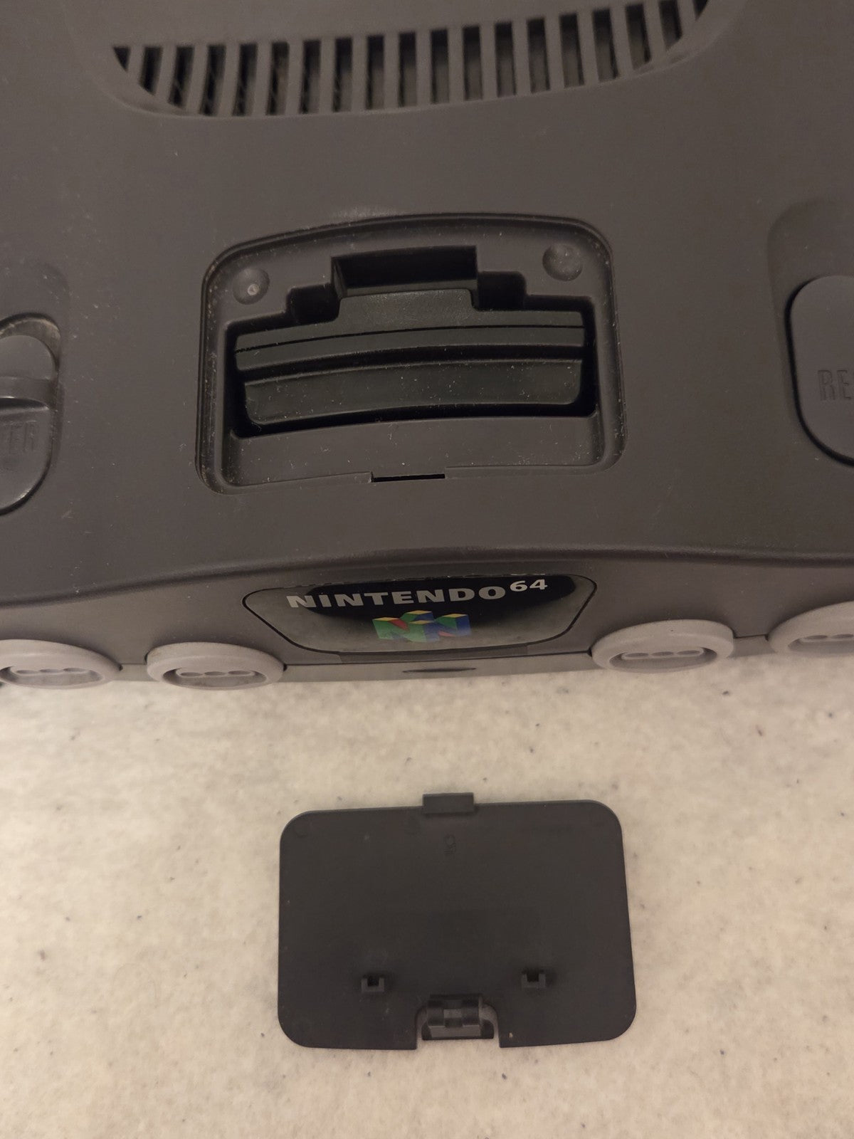 Nintendo 64 N64 Konsole Console Schwarz + Controller + Kabel mit Jumper Pak - T-Retro-Games 