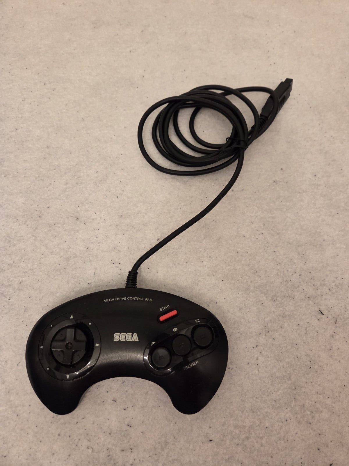 Sega Mega Drive II 2 Konsole Console mit Controller + Kabeln - T-Retro-Games 